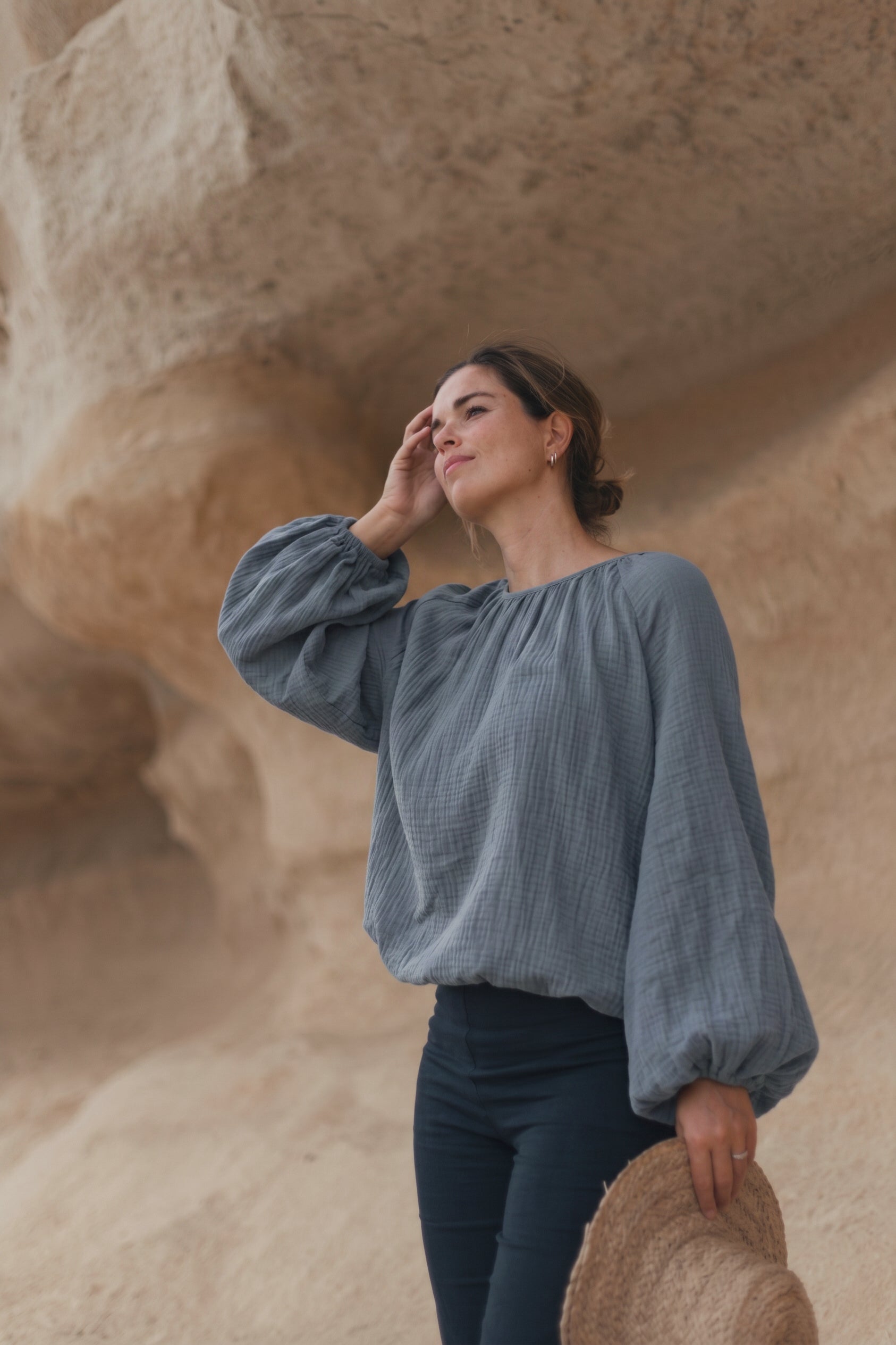 Hirami Blouse