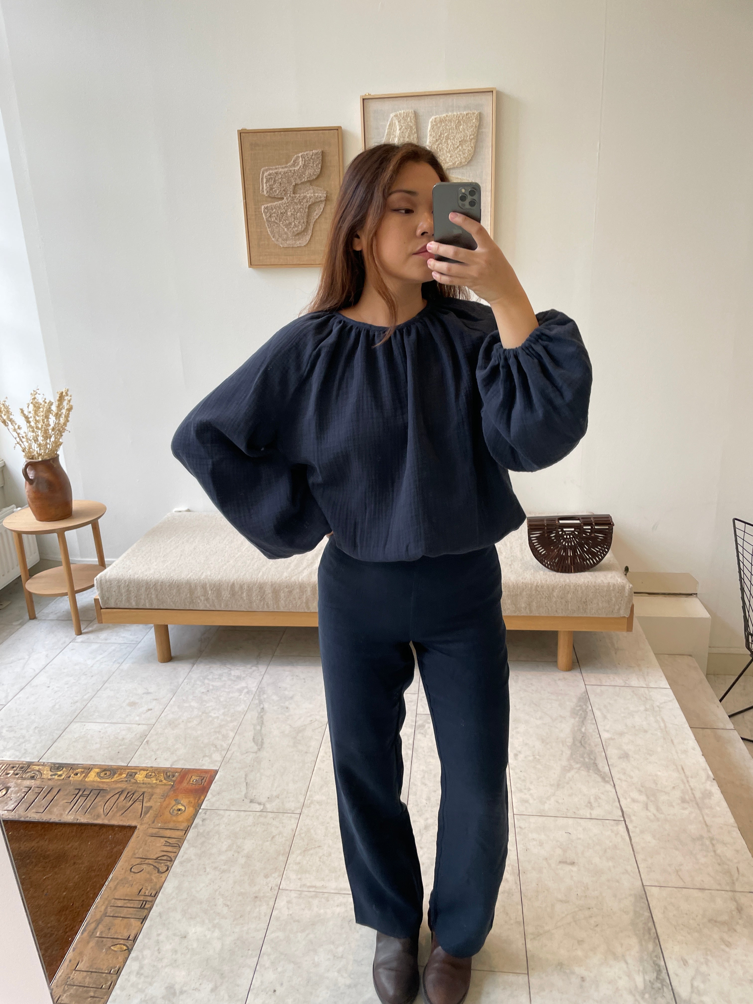 Hirami Blouse