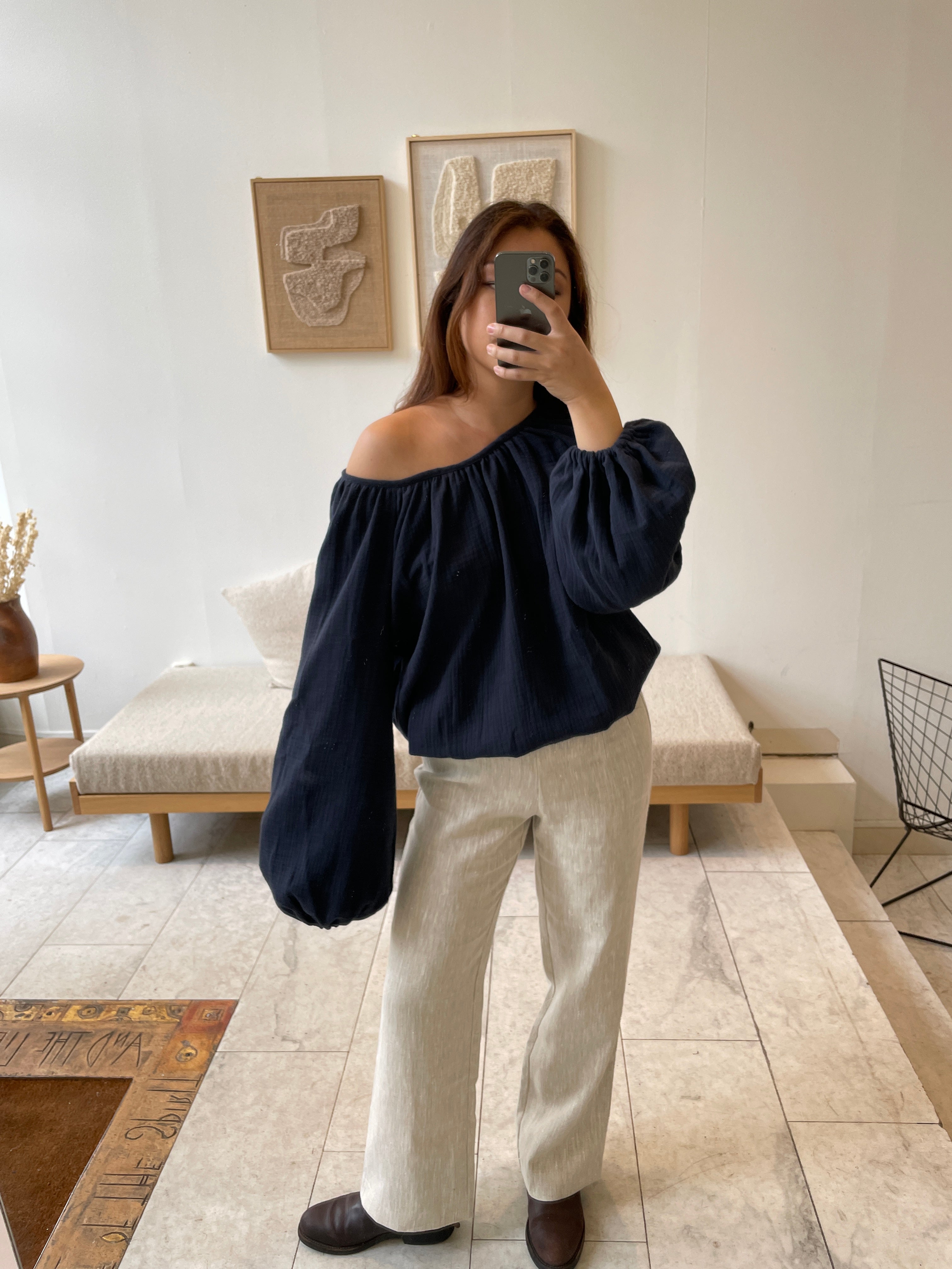 Hirami Blouse