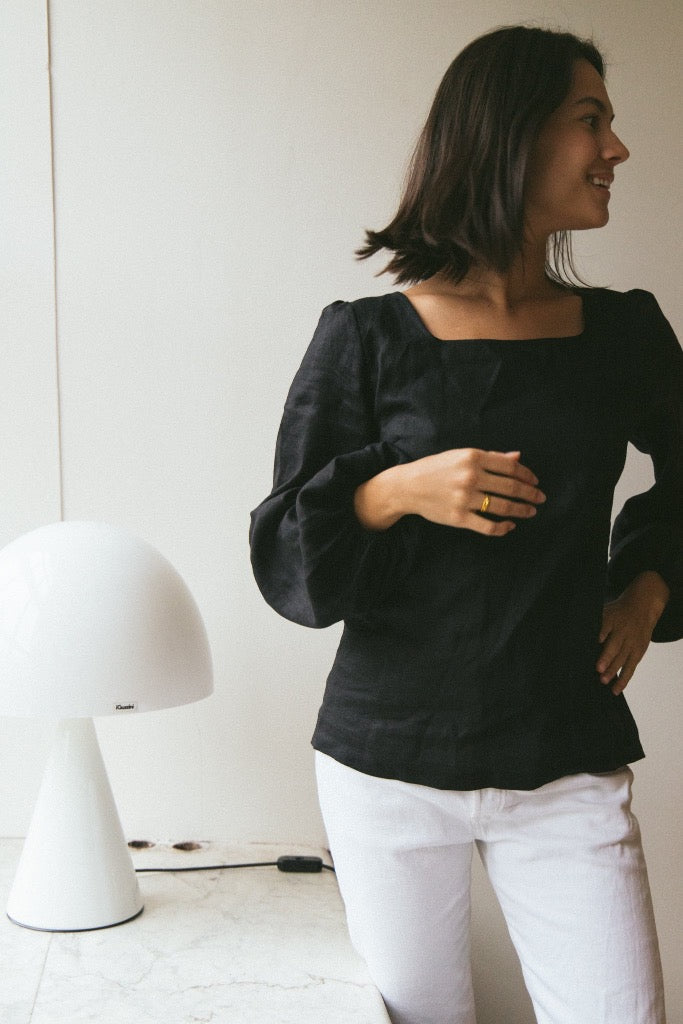 Sigourney Linen Blouse