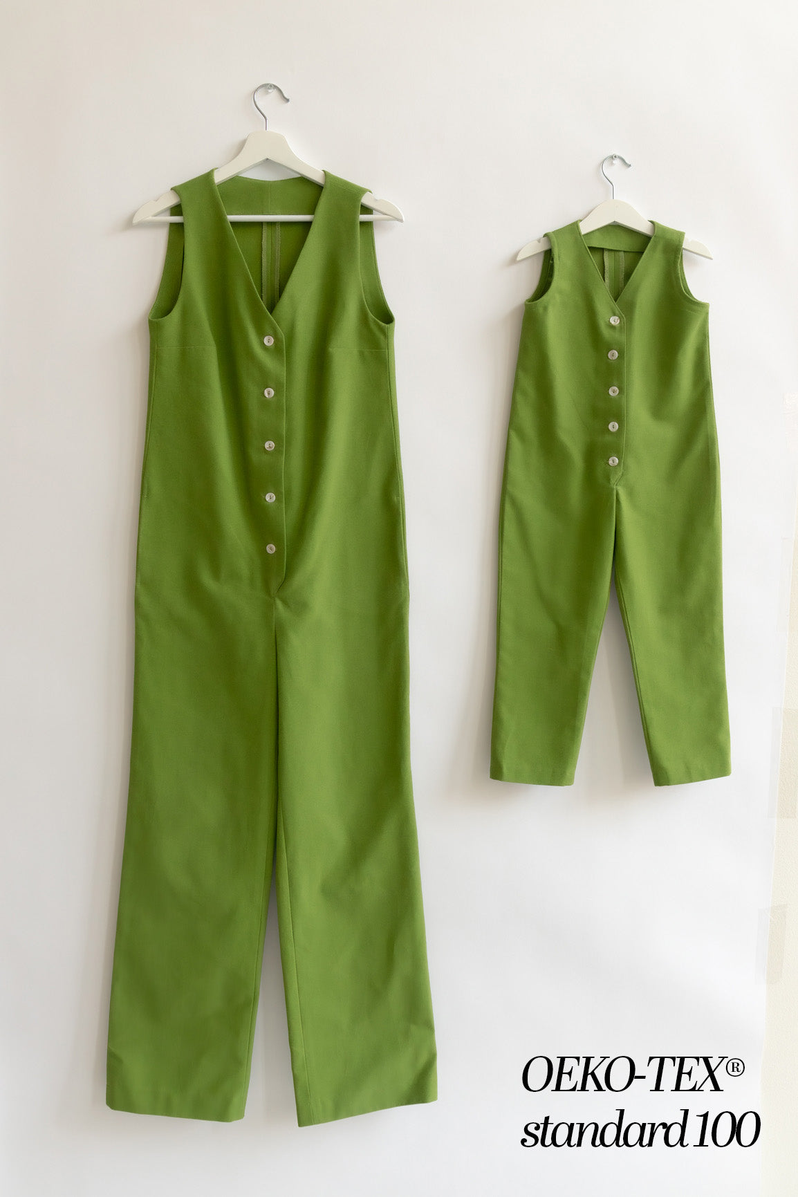Green color Jumpsuit workwear cotton canvas with pockets 5 buttons v-neck tall girls short girls oeko-tex 