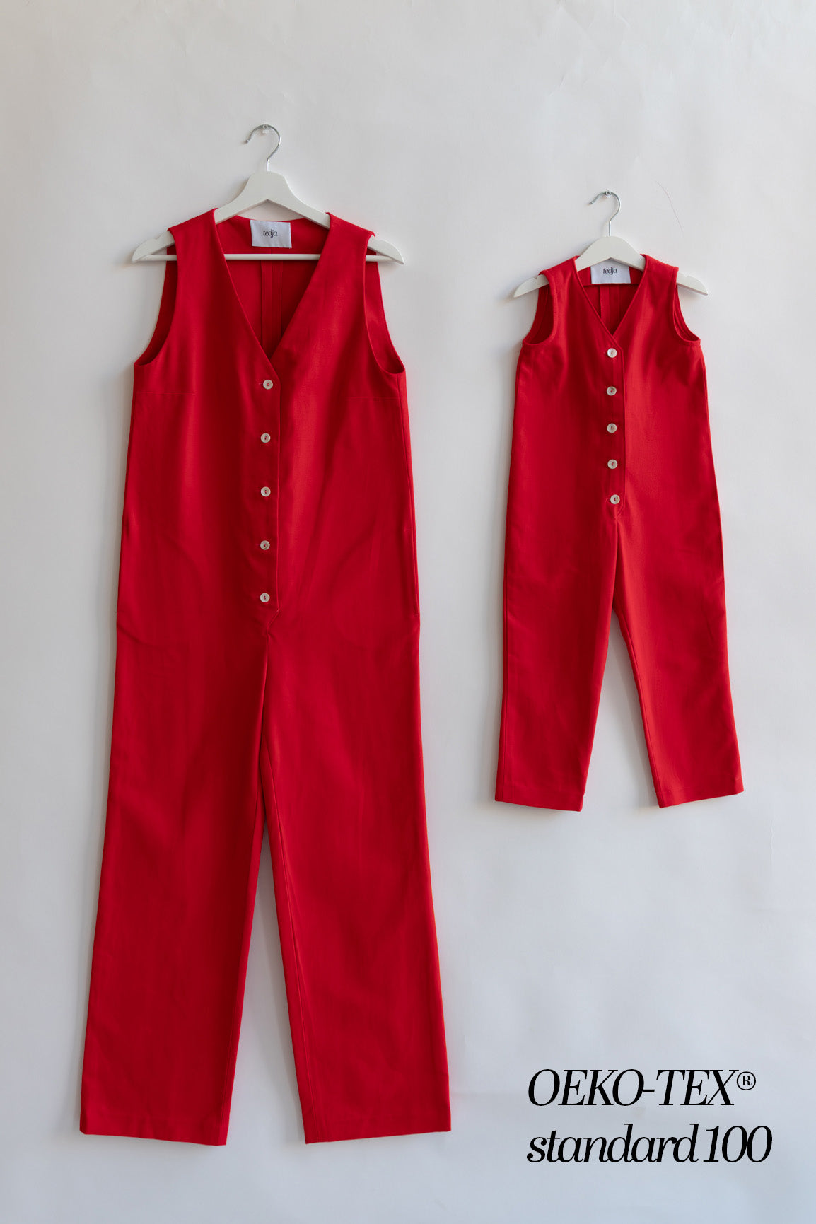 red color Jumpsuit overall workwear cotton canvas with pockets 5 buttons v-neck tall girls short girls oeko-tex sustainable clothes handmade