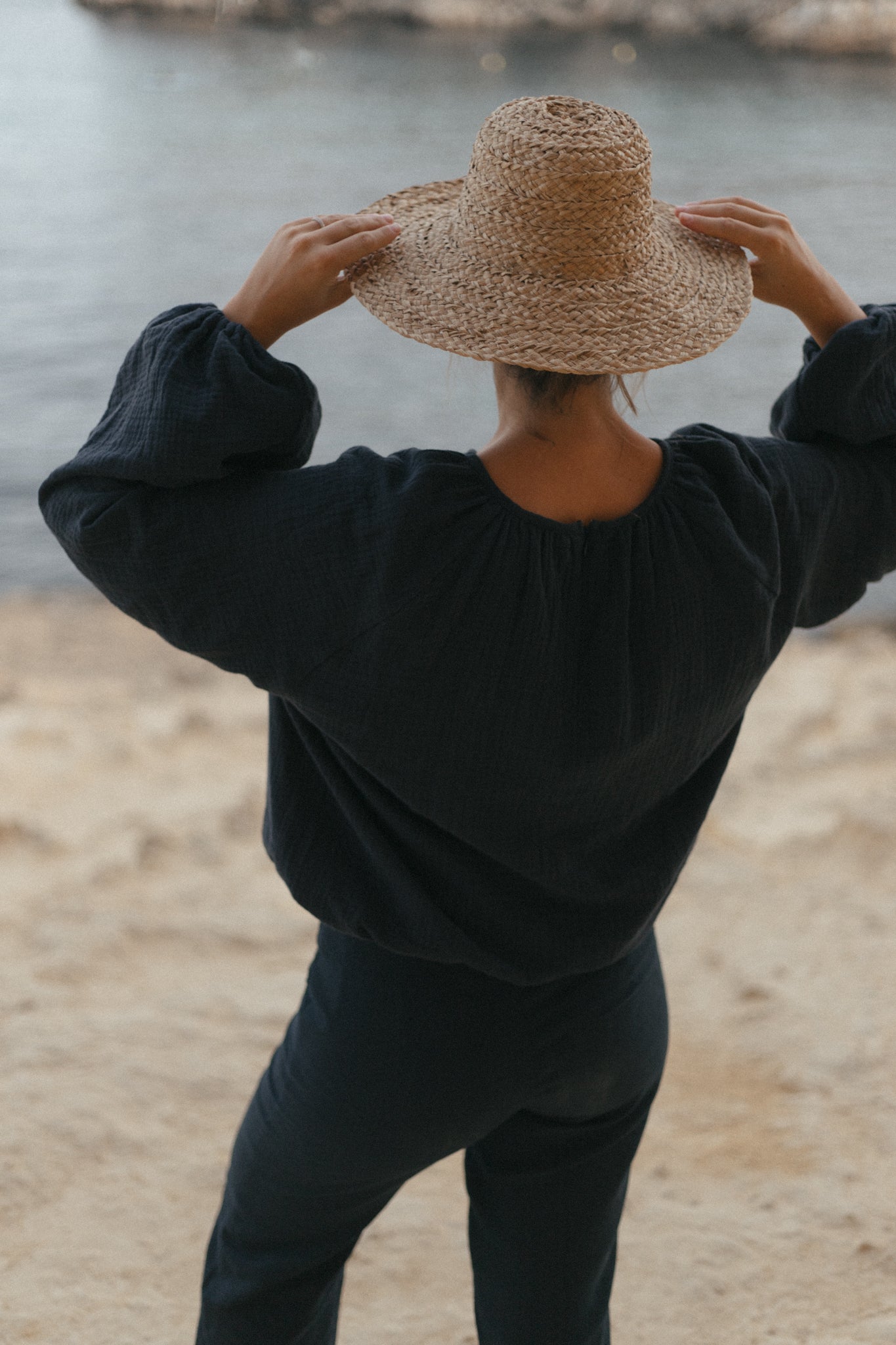 Hirami Blouse